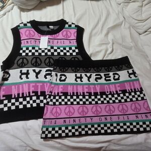 Hyped 91 H&M Divided Sweater Vest And Skirt